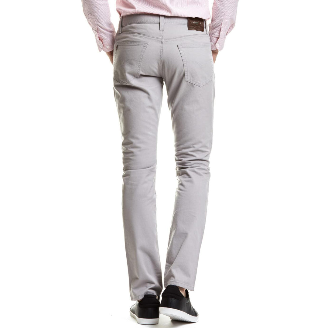 PANTALÓN DE GABARDINA SLIM GREY PARA HOMBRE